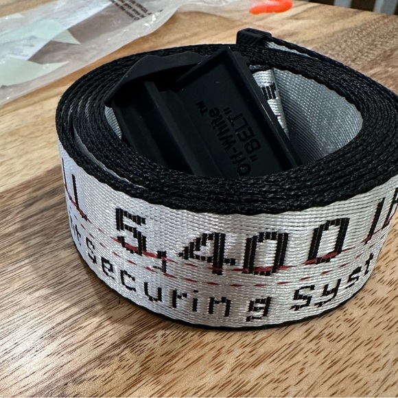 Off-White street wear Industrial Belt in Silver / Black with Red Stitching - Picture 8 of 8